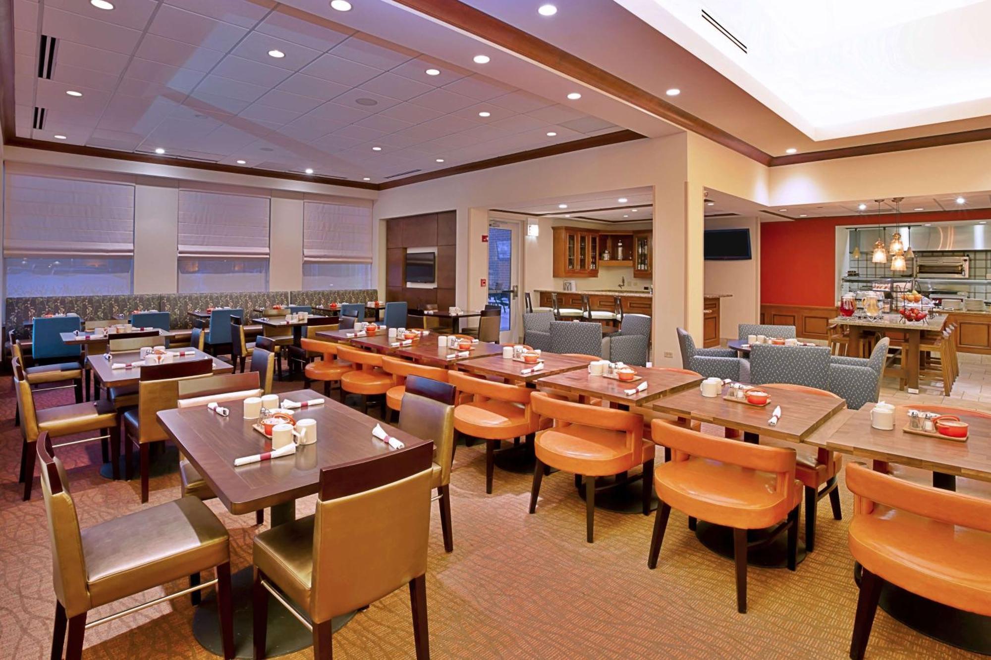 Hilton Garden Inn Chicago/Midway Airport Bedford Park Экстерьер фото